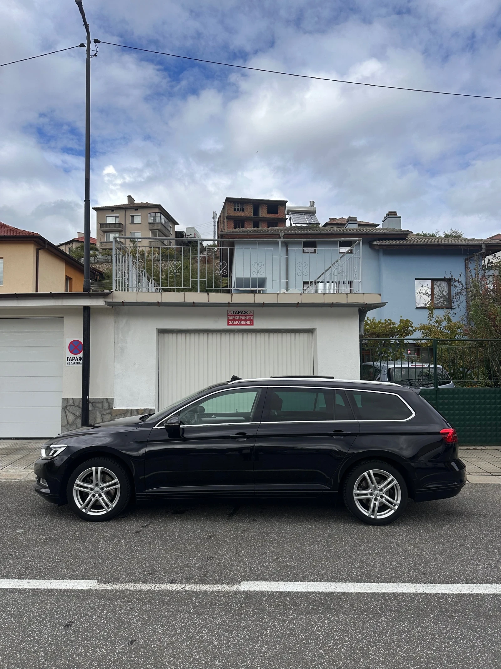 VW Passat 1.6 TDI Business Edition Panorama Camera - изображение 2