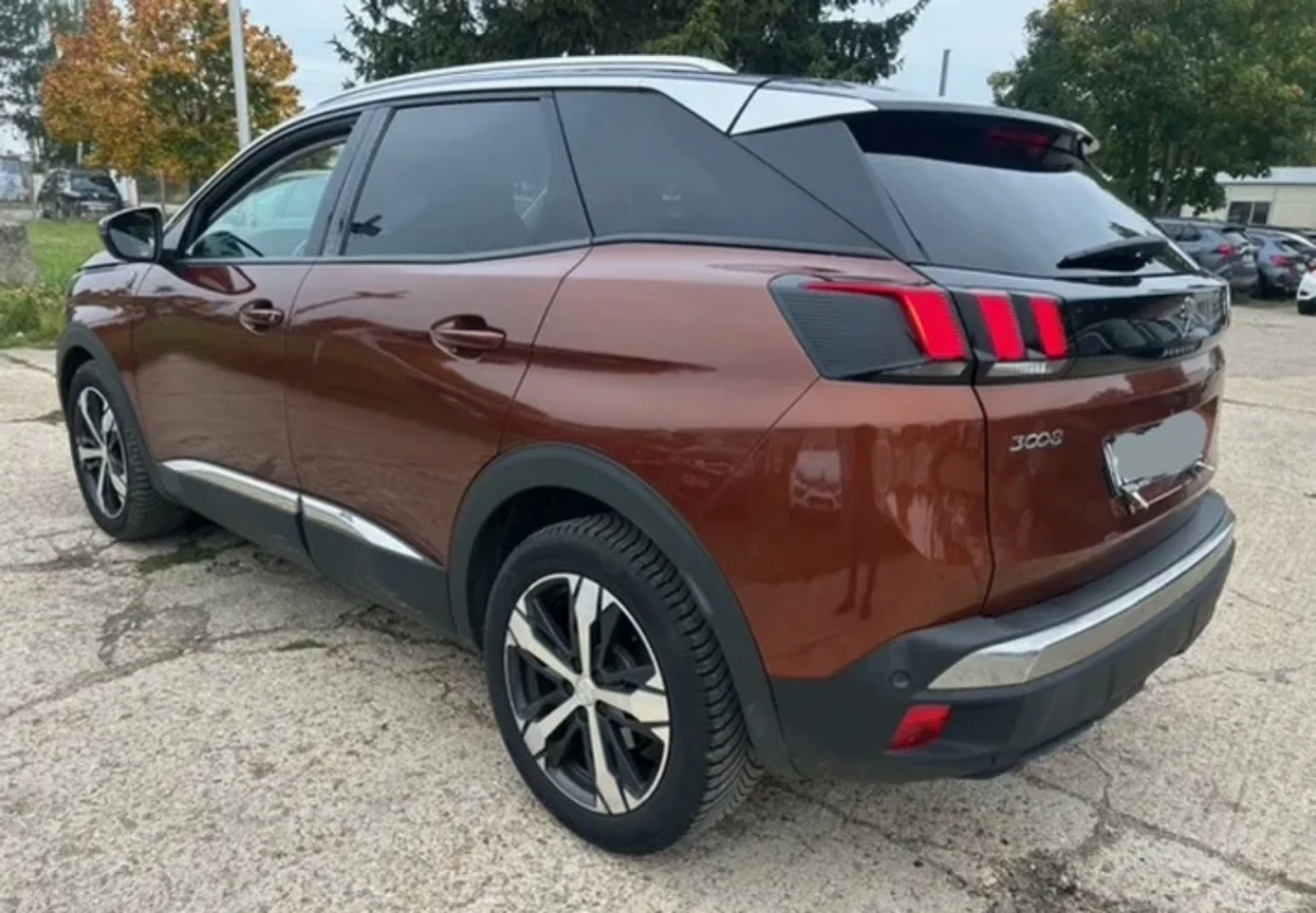 Peugeot 3008 1.6 PURETECH  181 CROSSWAY EAT8 - изображение 2