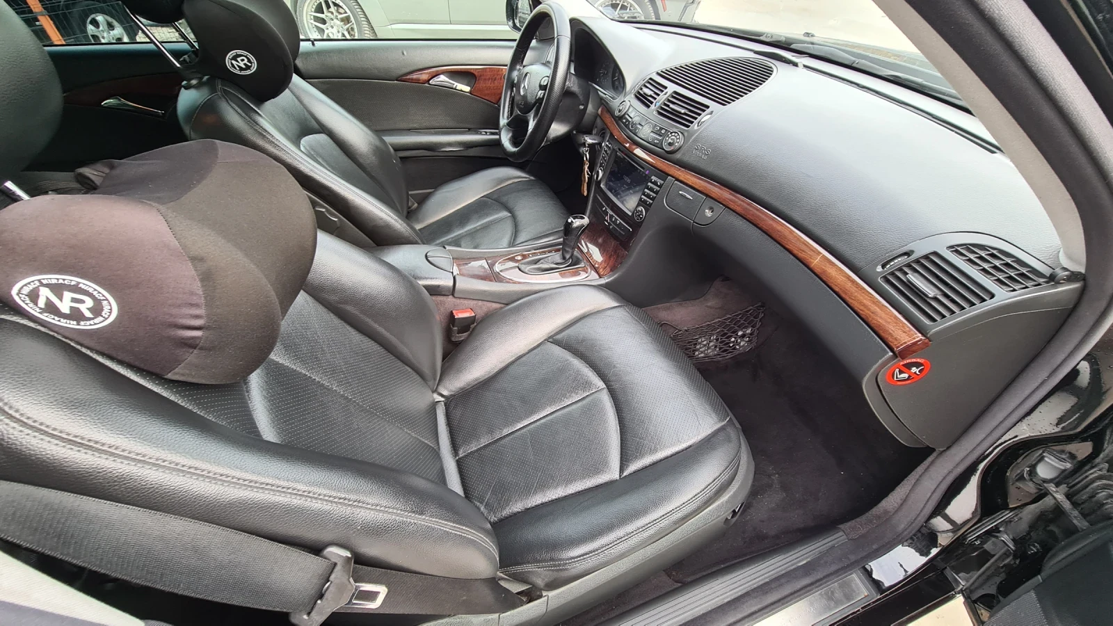 Mercedes-Benz E 200 Kompressor * ГАЗ * Автомат * Камера * NAVI * Автоп | Mobile.bg — изображение 11