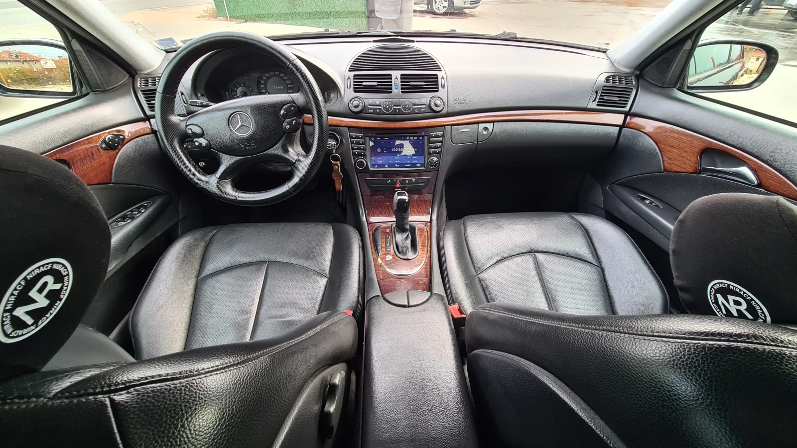 Mercedes-Benz E 200 Kompressor * ГАЗ * Автомат * Камера * NAVI * Автоп | Mobile.bg — изображение 6