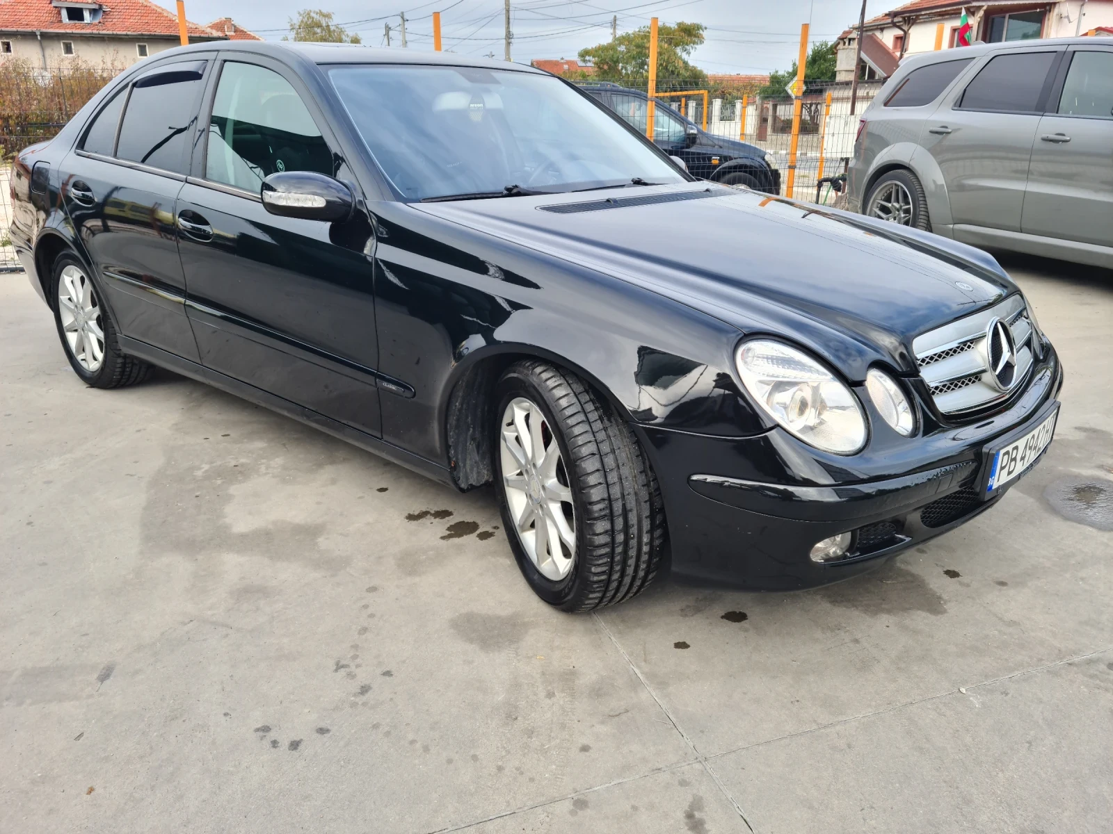 Mercedes-Benz E 200 Kompressor * ГАЗ * Автомат * Камера * NAVI * Автоп | Mobile.bg — изображение 2