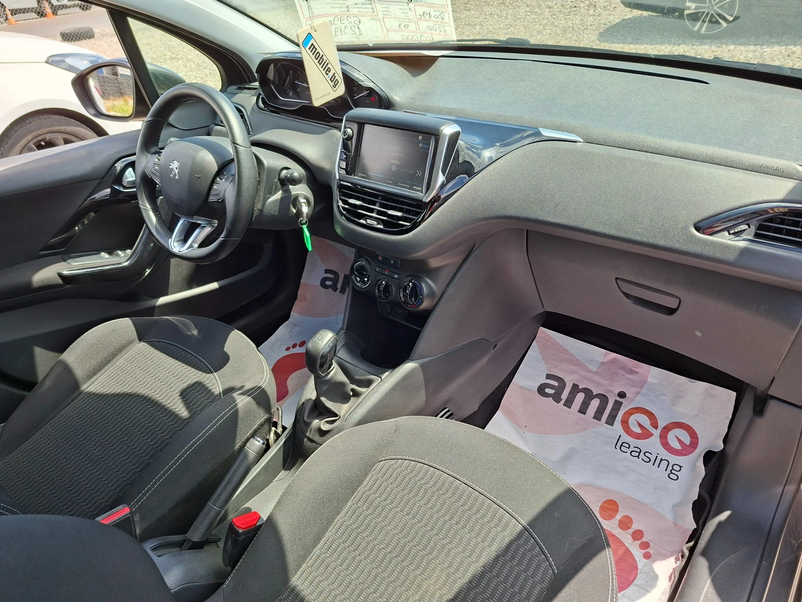 Peugeot 208 1.2i* EURO6D* 109000km.* 36м. х 207EUR.* , снимка 15 - Автомобили и джипове - 52212203