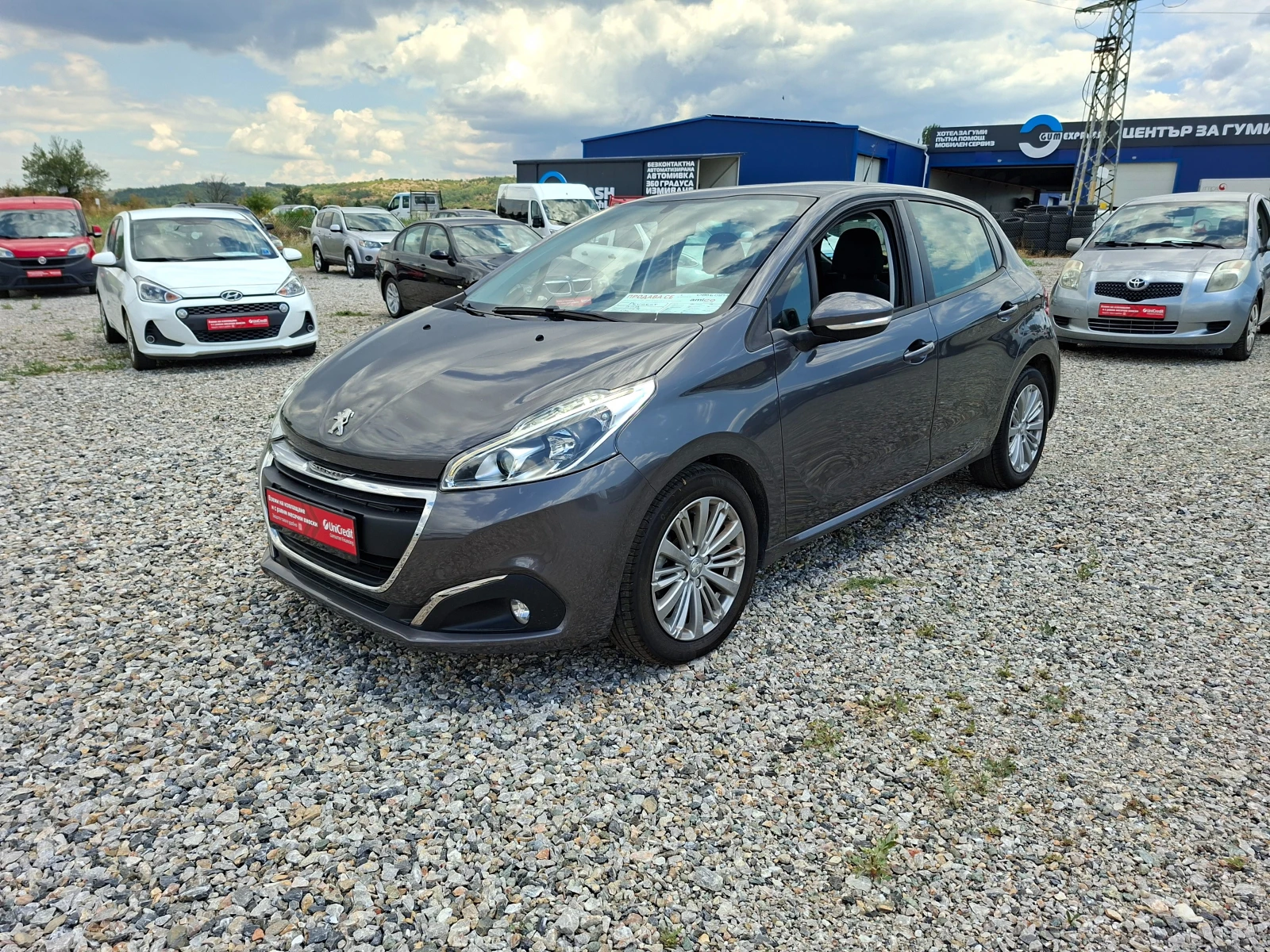 Peugeot 208 1.2i* EURO6D* 109000km.* 36м. х 207EUR.* , снимка 2 - Автомобили и джипове - 52212203