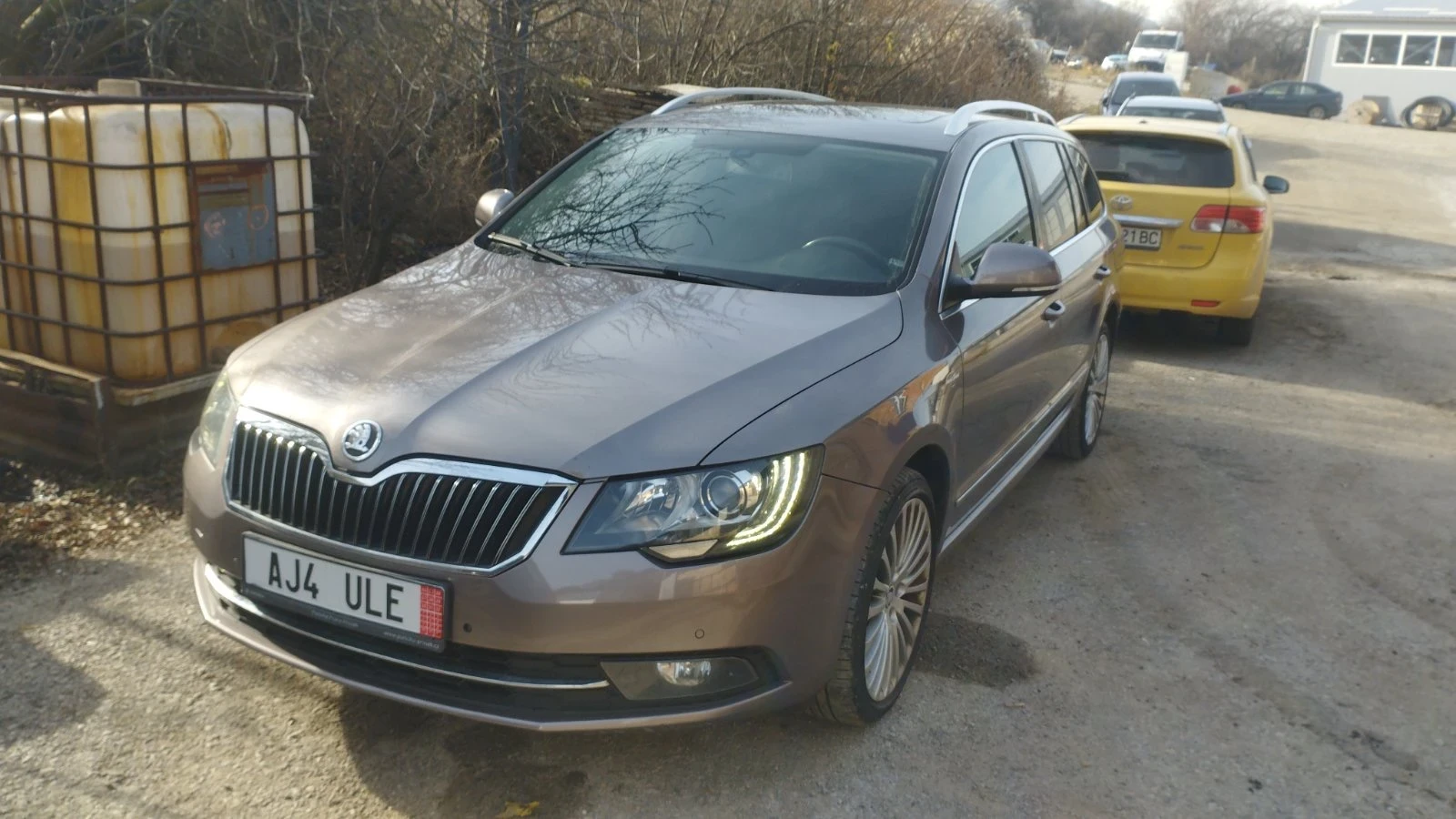 Skoda Superb  - изображение 9