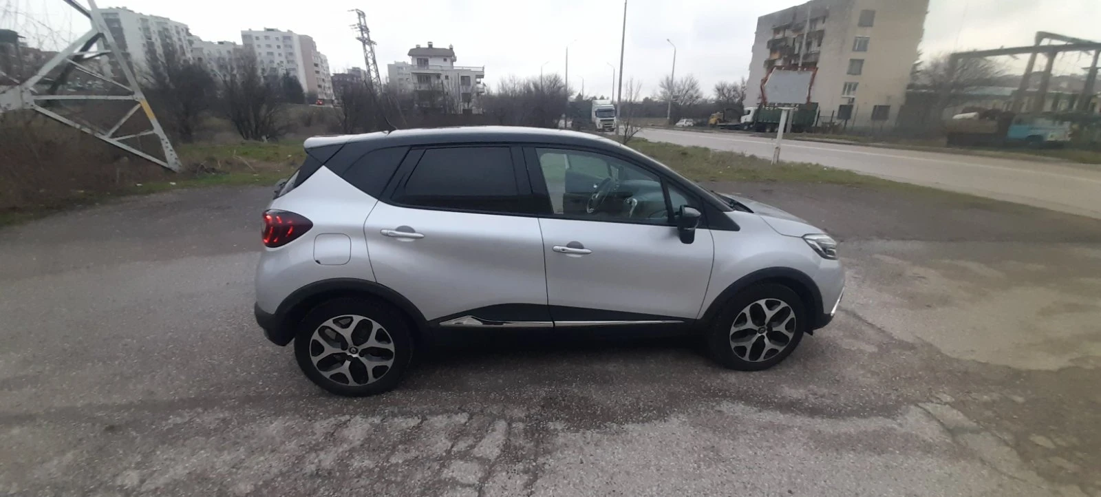 Renault Captur 0.9 tce - изображение 3