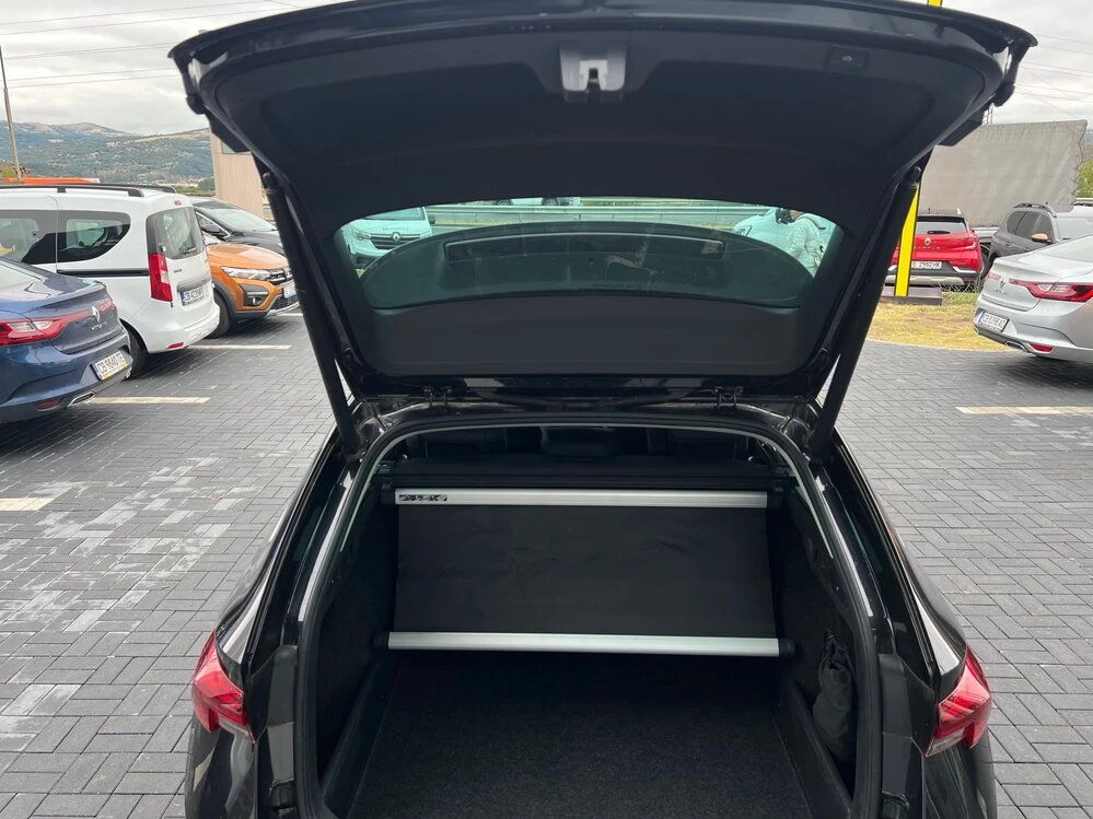 Skoda Octavia 2.0TDI/150к.с First Edition, снимка 17 - Автомобили и джипове - 53710652