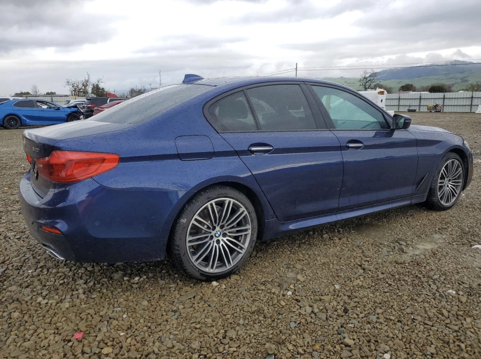 BMW 540 АВТОКРЕДИТ* ЦЕНА БЕЗ АНАЛОГ* , снимка 3 - Автомобили и джипове - 53826405