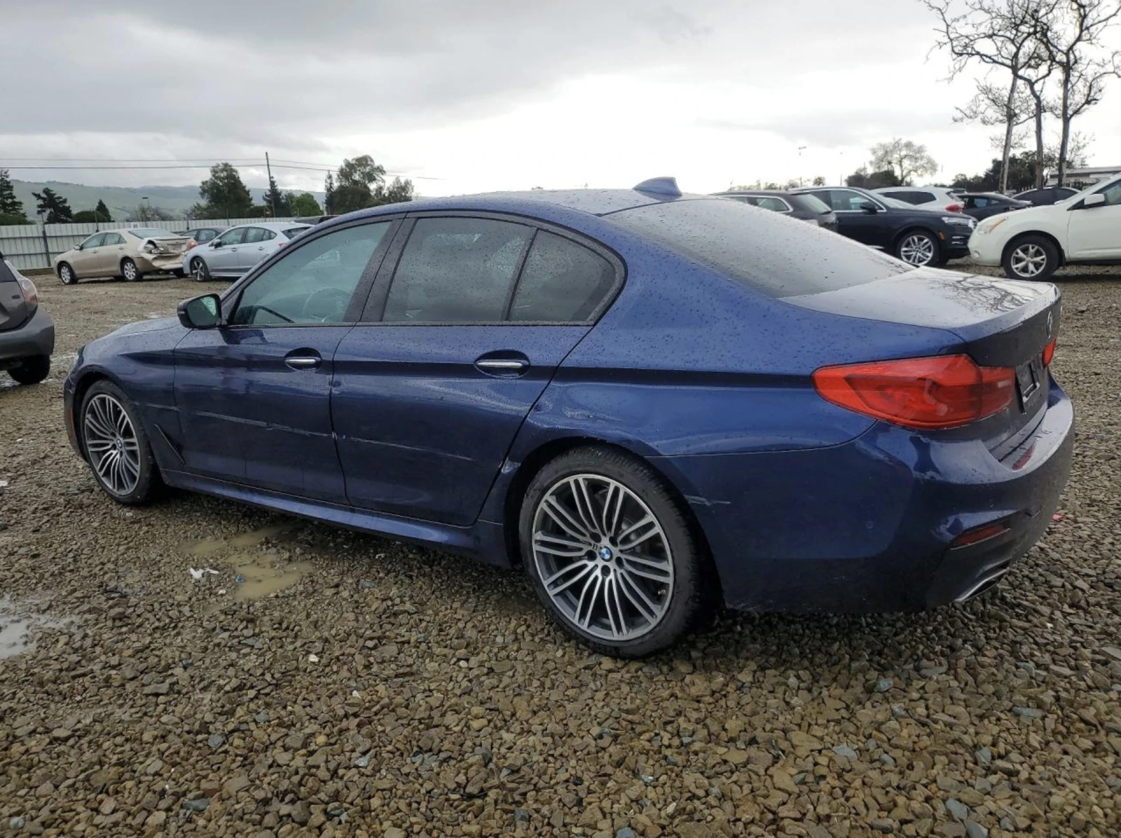 BMW 540 АВТОКРЕДИТ* ЦЕНА БЕЗ АНАЛОГ* , снимка 2 - Автомобили и джипове - 53826405