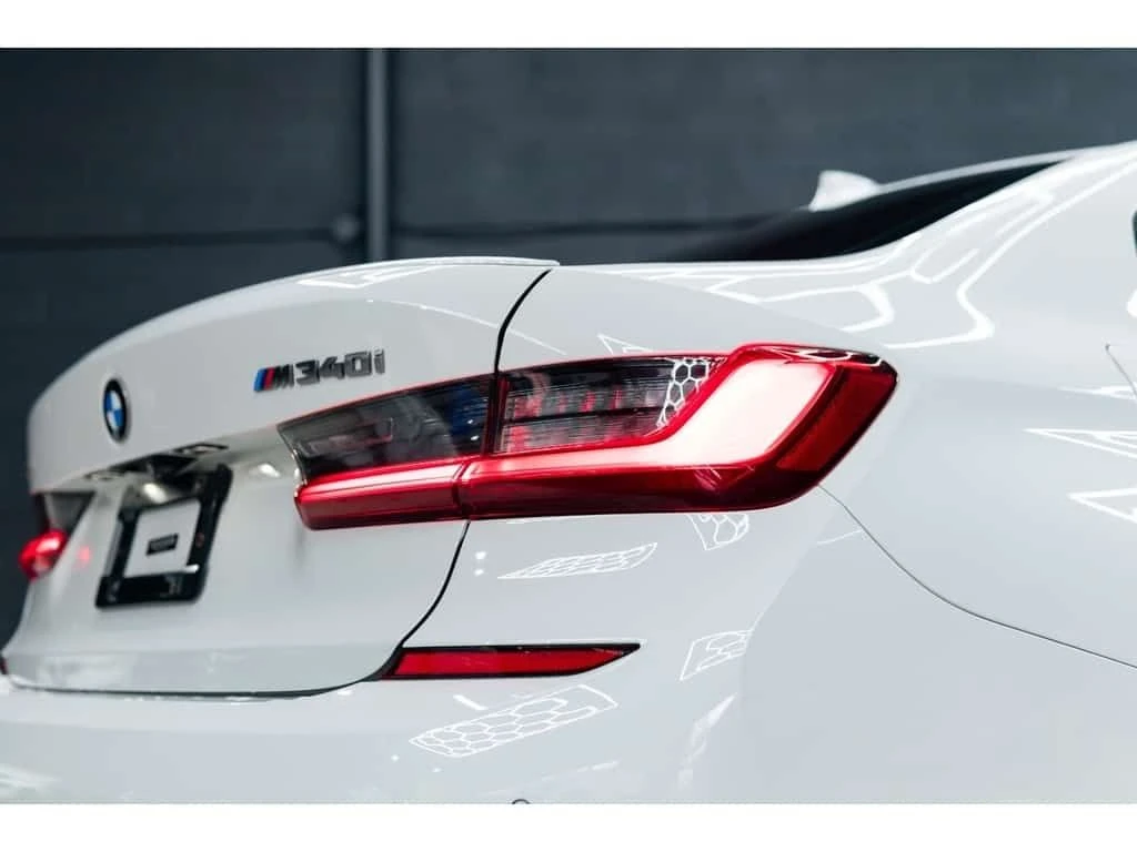 BMW 340 * M340i | xDrive | WHITE | INDIVIDUAL RED INTERIOR, снимка 8 - Автомобили и джипове - 53919016