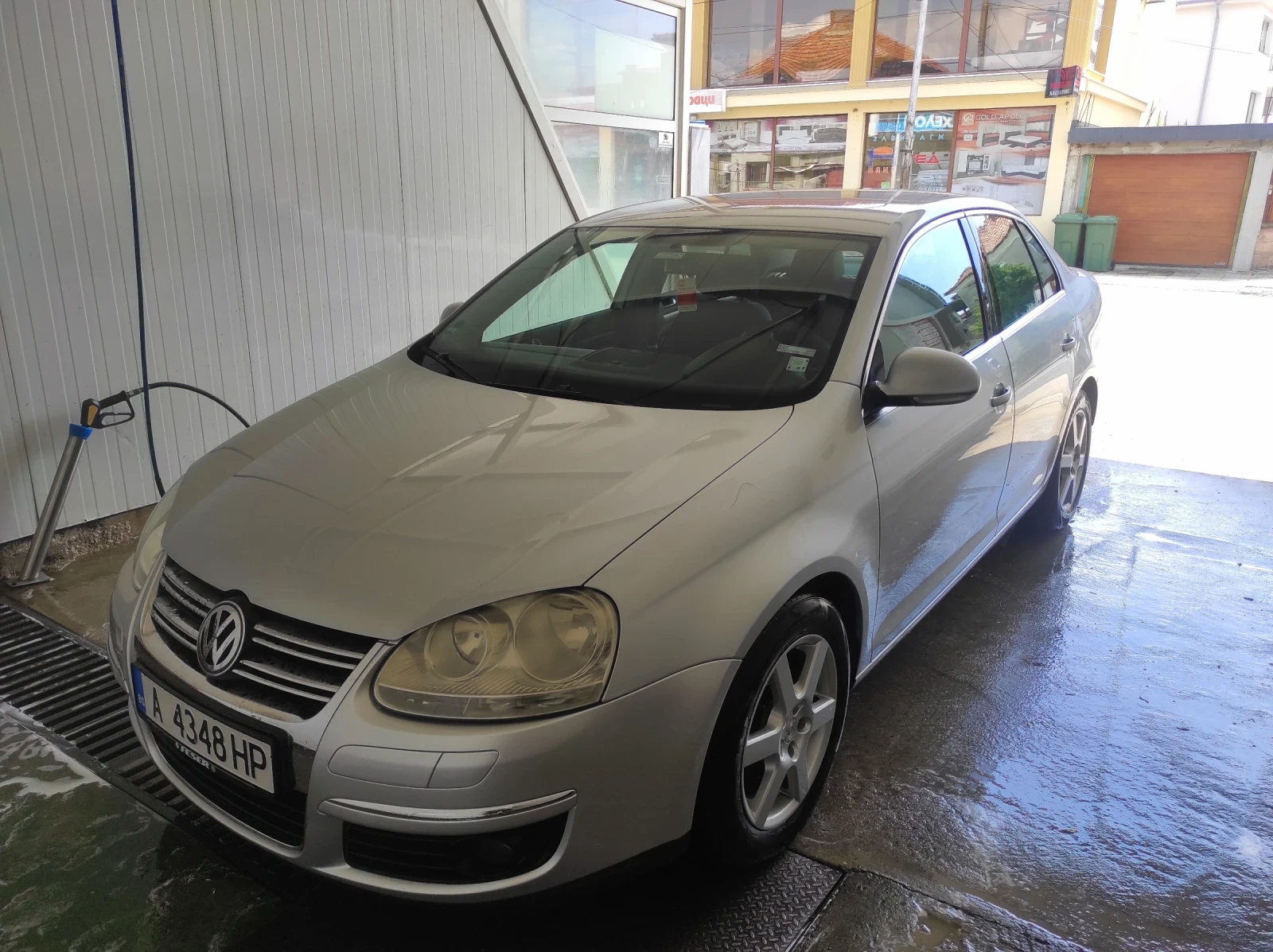 VW Jetta 2.0-TDI-140, снимка 2 - Автомобили и джипове - 54684562