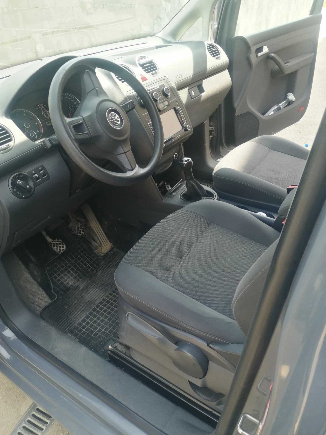 VW Caddy 109 �. �.  | Mobile.bg � ����������� 4