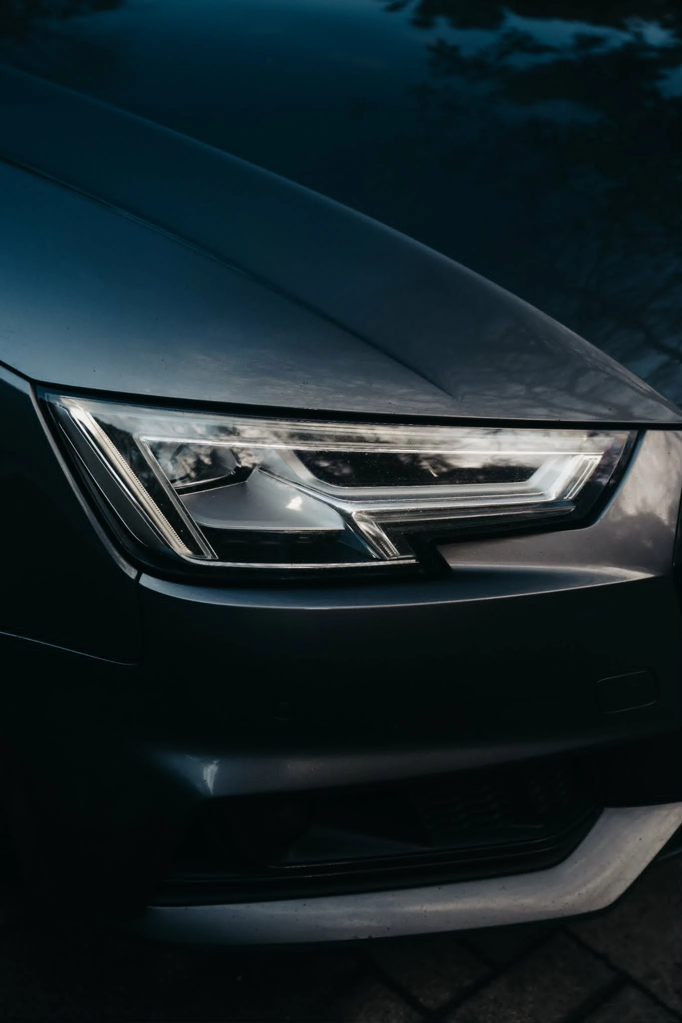 Audi A4 3.0 TDI 8ZF Matrix LED/HUD - Full S-Line, снимка 6 - Автомобили и джипове - 54631707