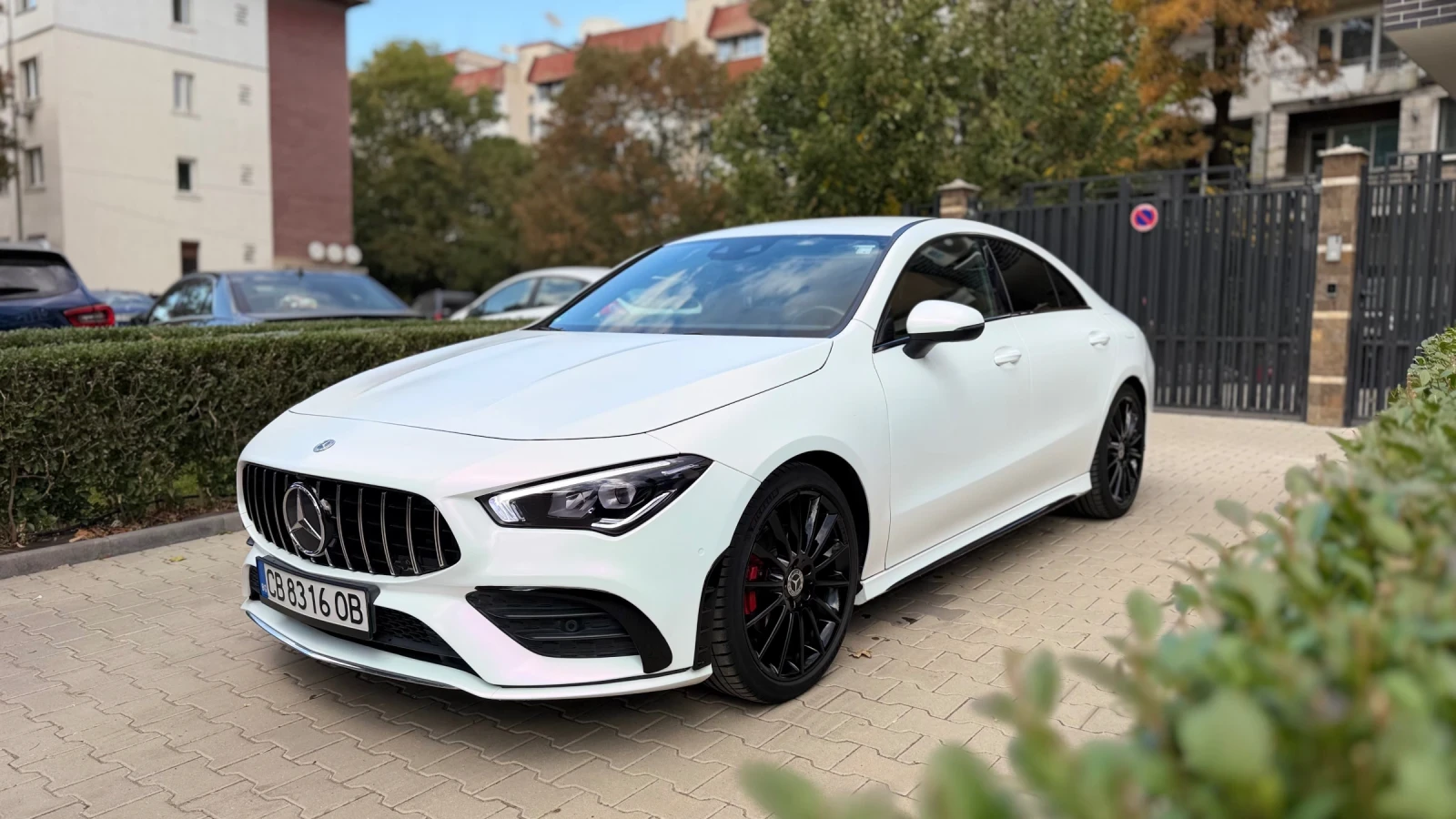Mercedes-Benz CLA 180 AMG , снимка 3 - Автомобили и джипове - 56630517