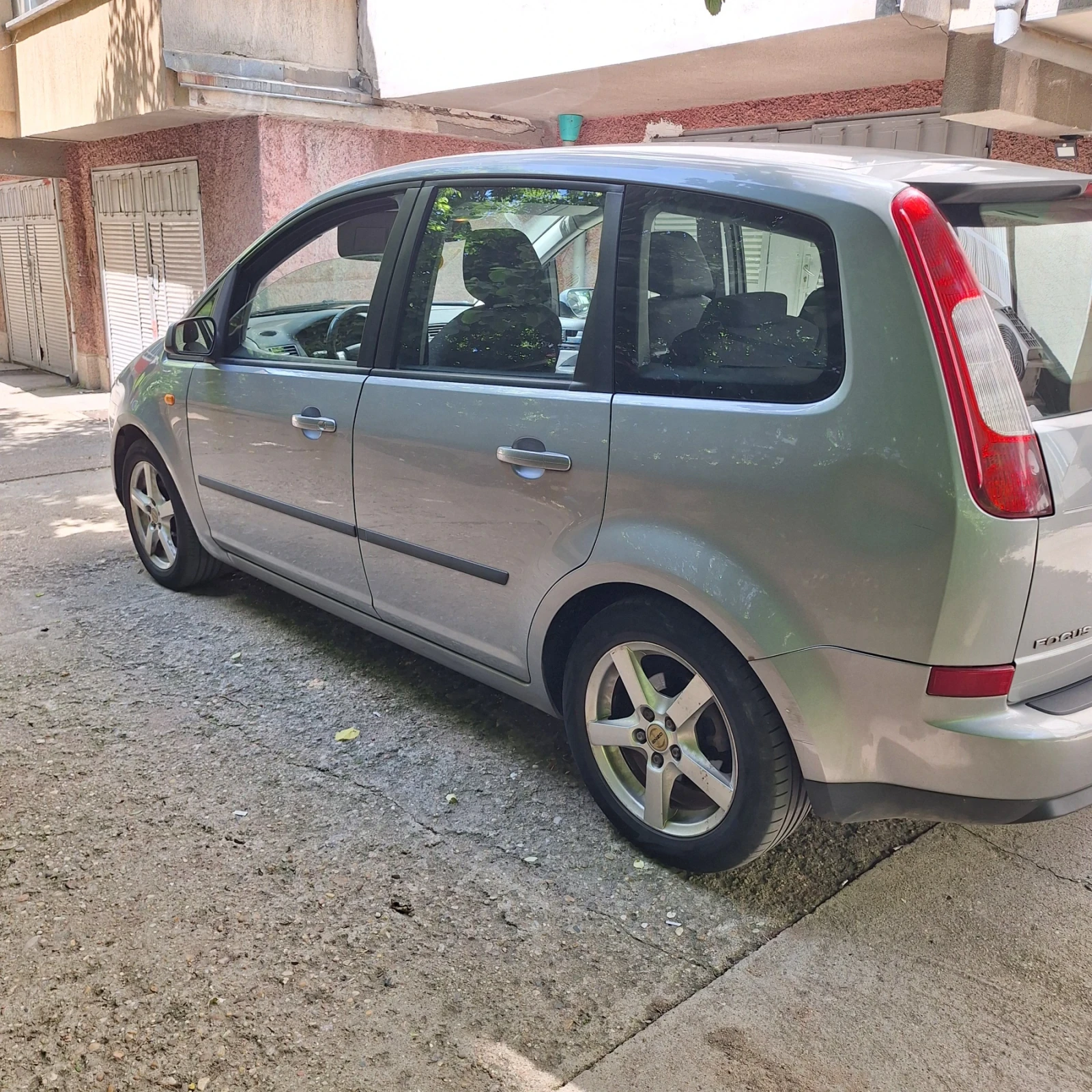 Ford C-max 1.6 TDCI, снимка 3 - Автомобили и джипове - 55775002