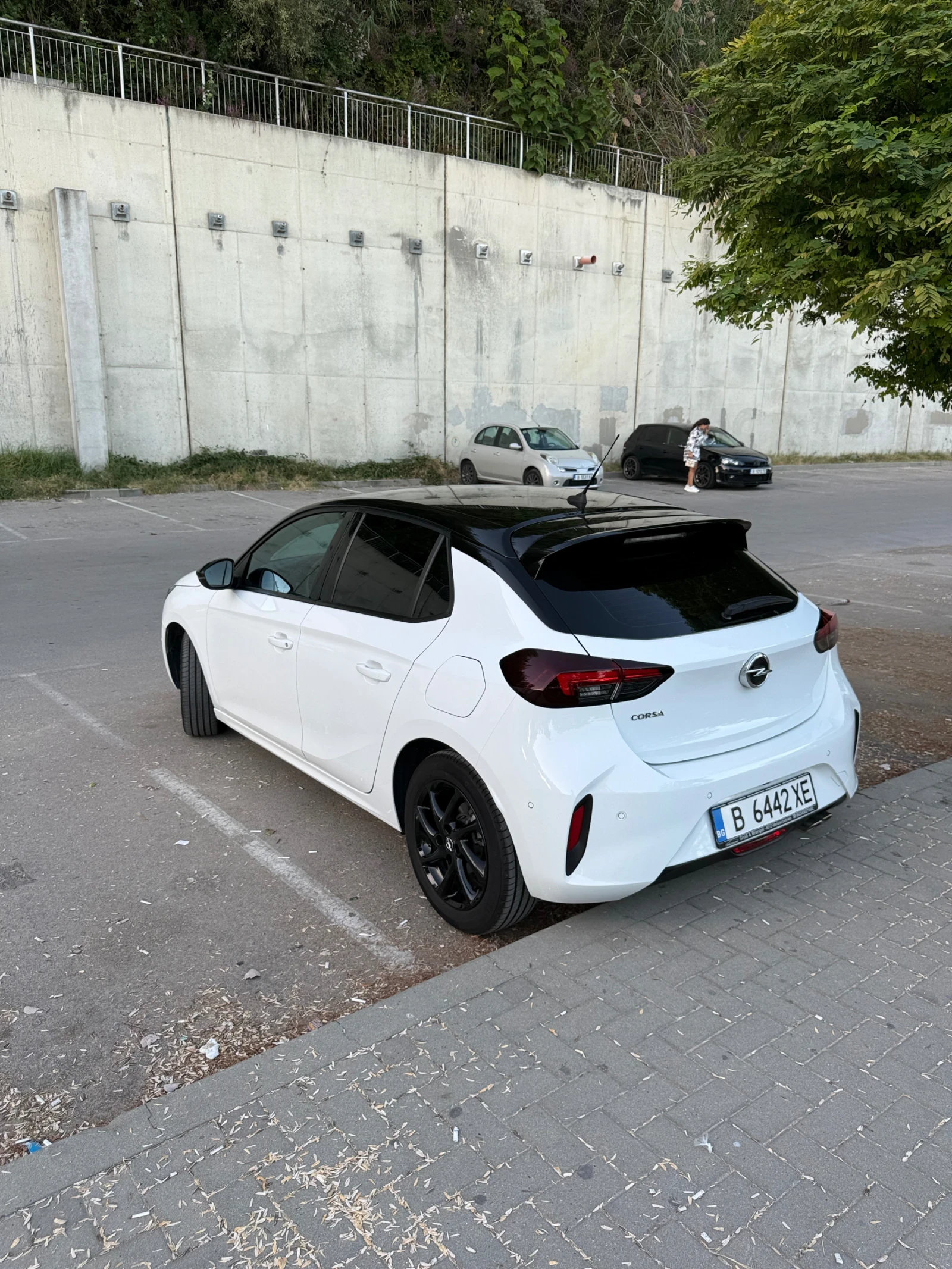 Opel Corsa Opel Corsa F 1.2 GS, снимка 3 - Автомобили и джипове - 55996719