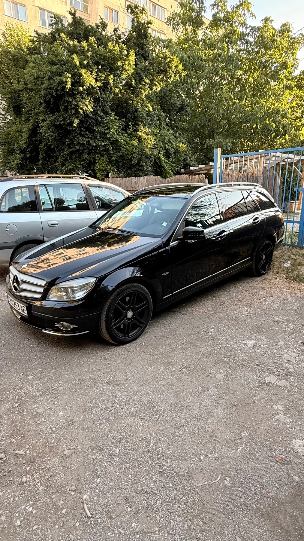 Mercedes-Benz C 320, снимка 2 - Автомобили и джипове - 56037449