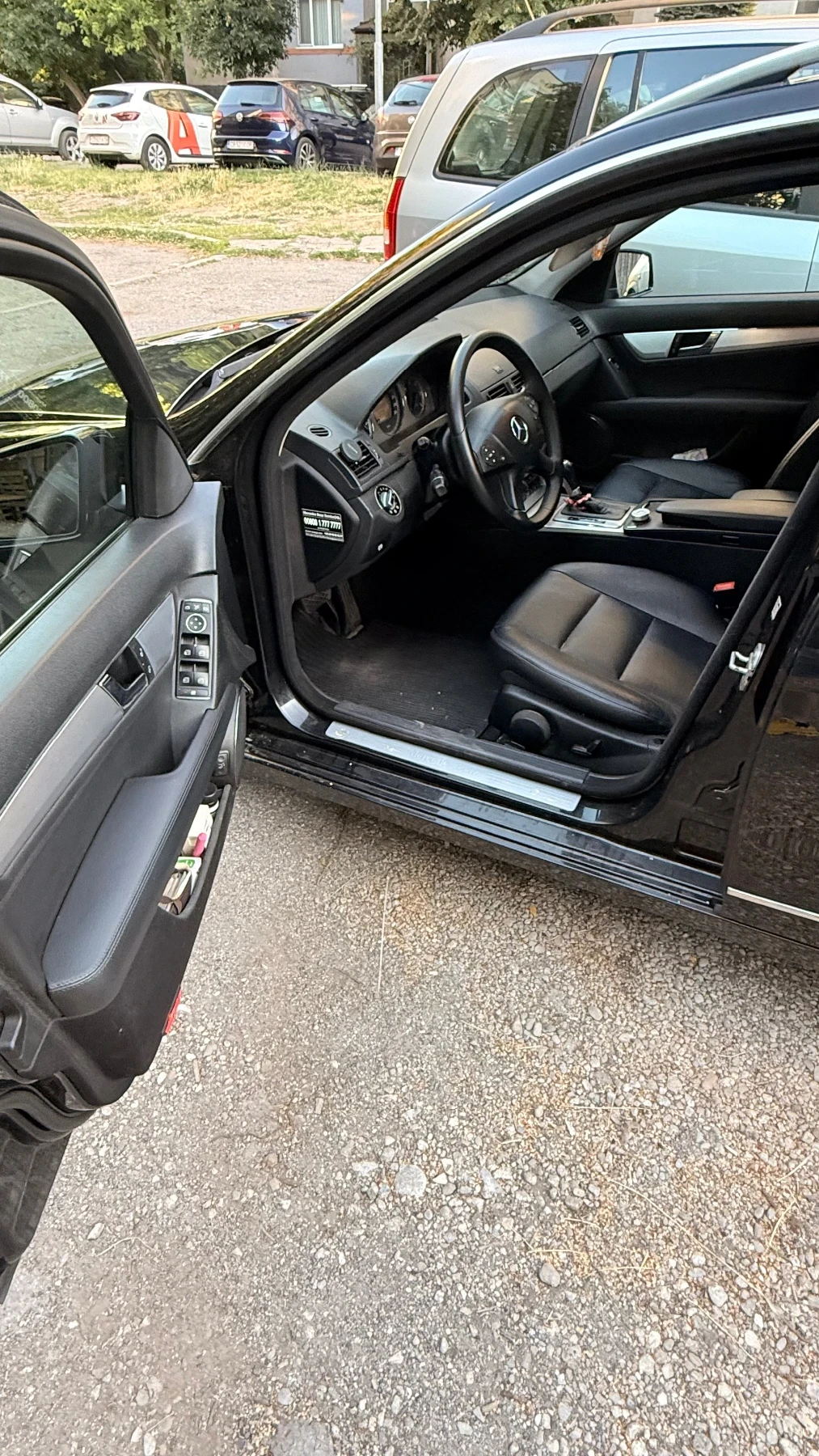 Mercedes-Benz C 320, снимка 5 - Автомобили и джипове - 56037449