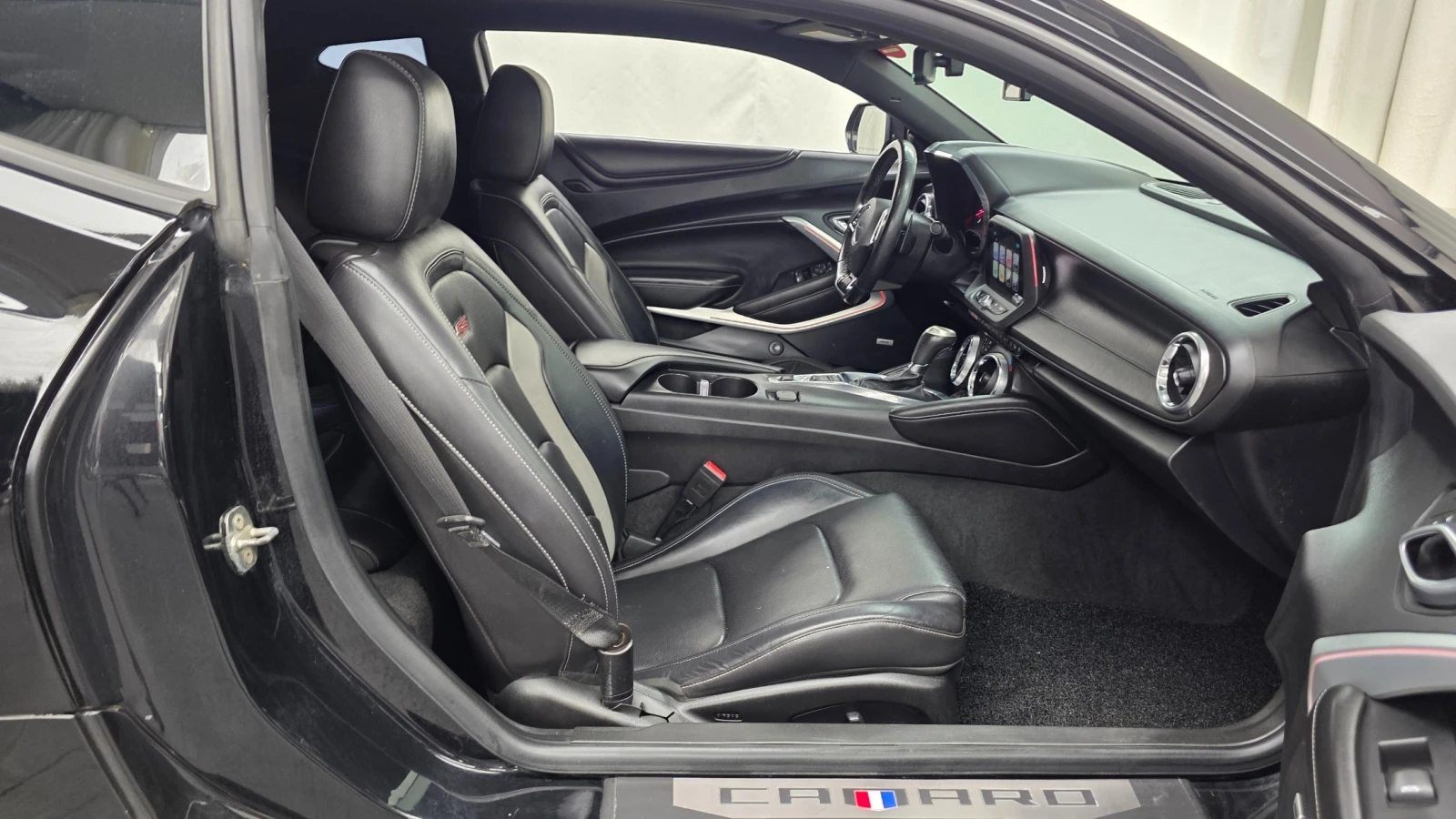 Chevrolet Camaro SS 6.2 V8 * ОБДУХ * КАМЕРА, снимка 10 - Автомобили и джипове - 56117297