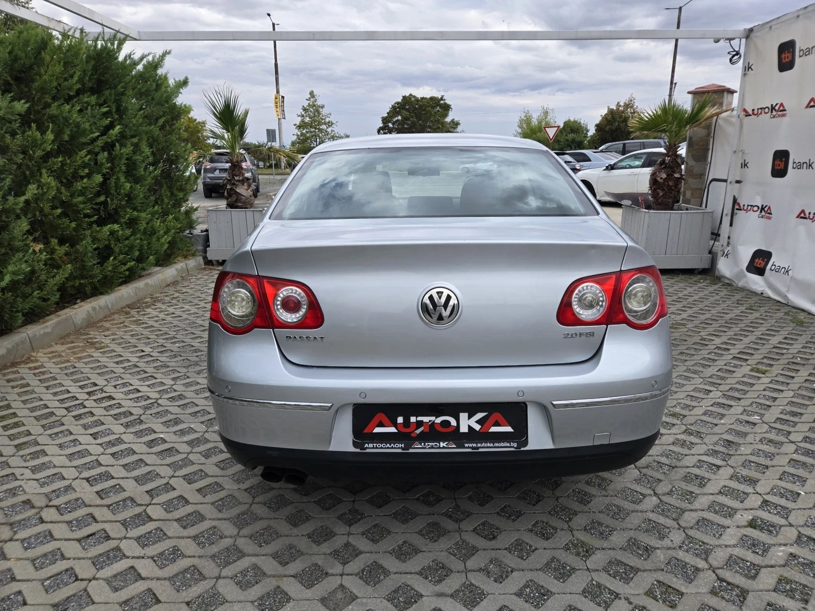 VW Passat 2.0i-150кс= 6СК= АВТОПИЛОТ= КЛИМАТРОНИК, снимка 4 - Автомобили и джипове - 56247493