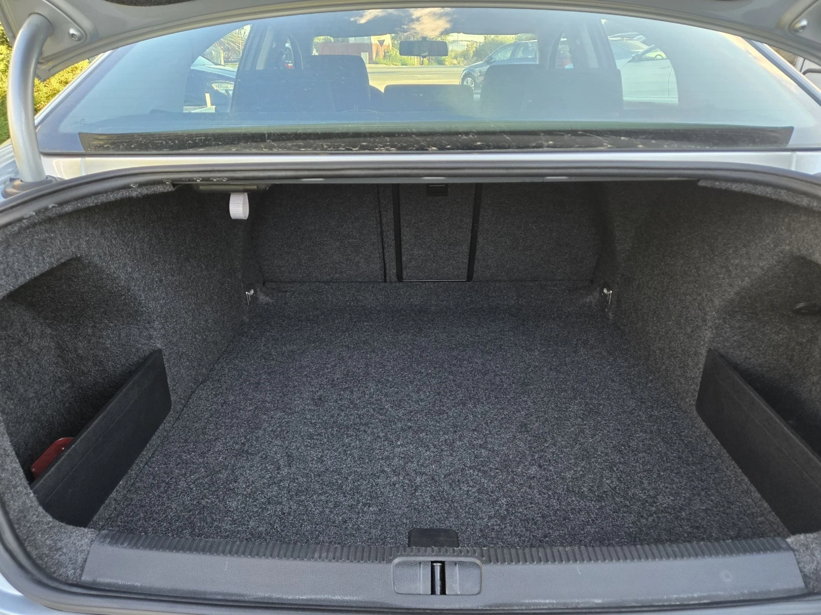 VW Passat 2.0i-150кс= 6СК= АВТОПИЛОТ= КЛИМАТРОНИК, снимка 10 - Автомобили и джипове - 56247493