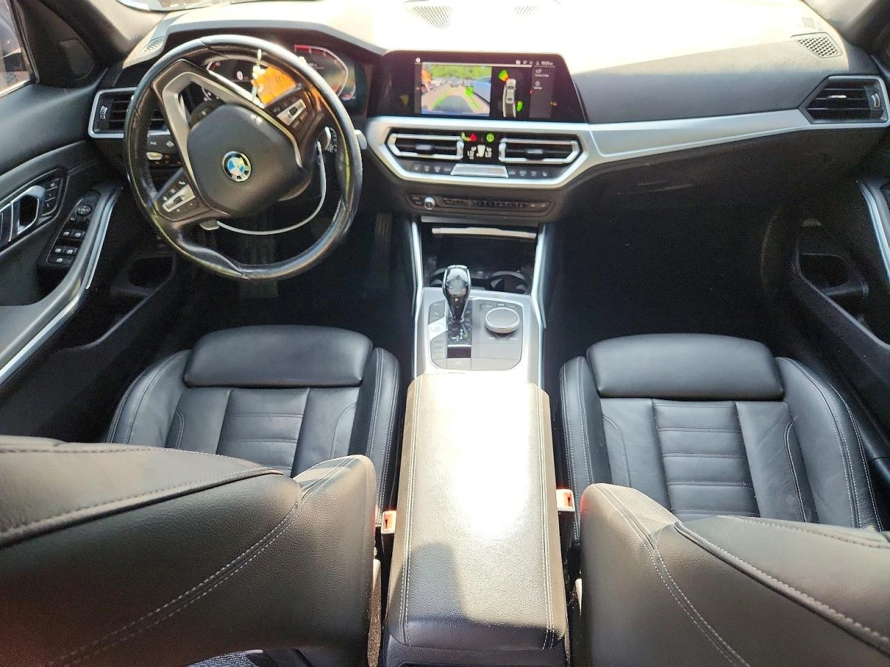 BMW 330 2.0l Xi, снимка 8 - Автомобили и джипове - 56341179