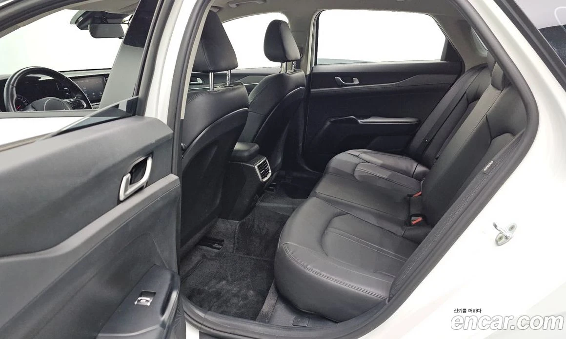 Kia K5 2.0 LPI Strandard  * koreiskikoli.bg *  | Mobile.bg � ����������� 12