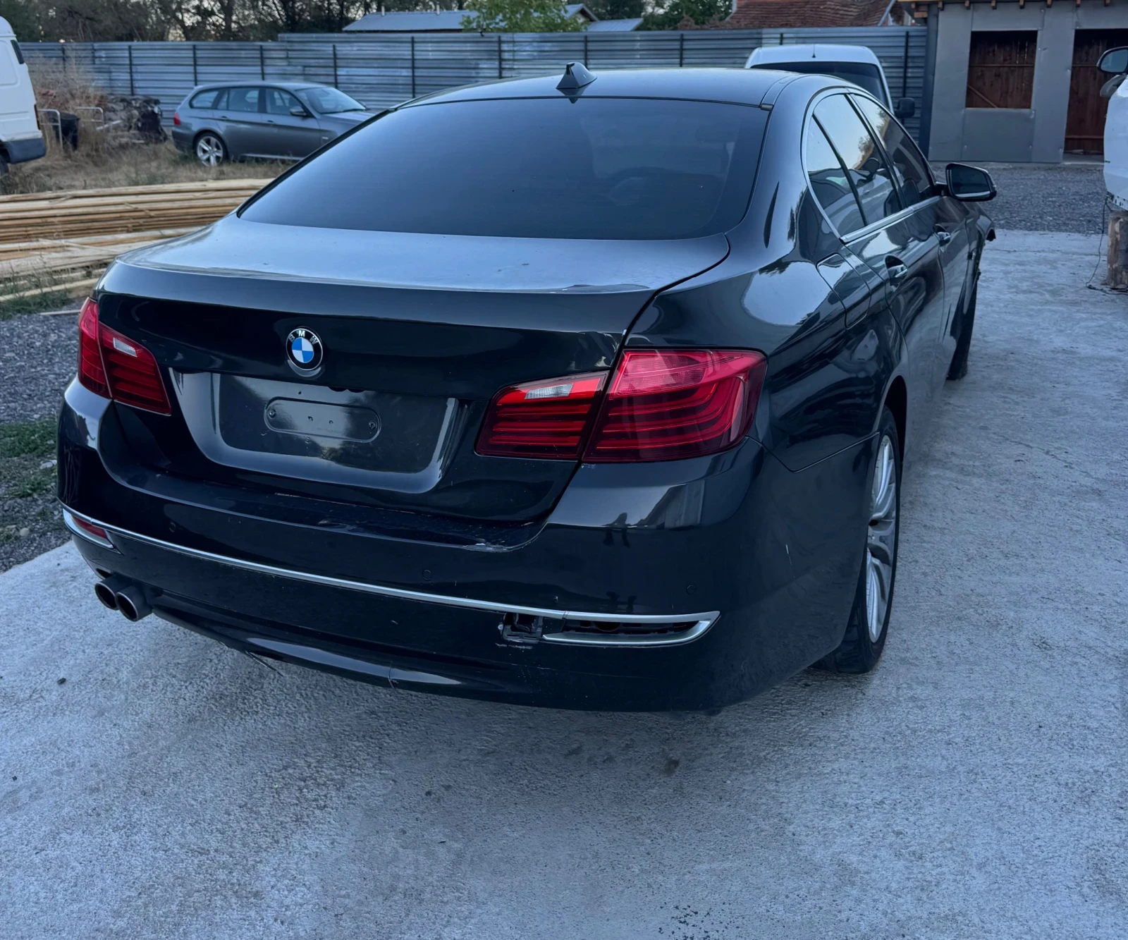 BMW 520, снимка 3 - Автомобили и джипове - 56451546