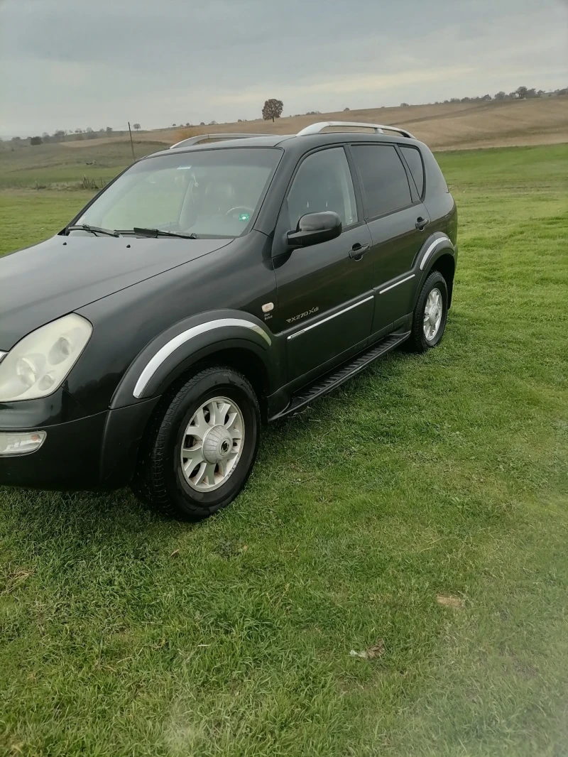 SsangYong Rexton, снимка 4 - Автомобили и джипове - 47779166