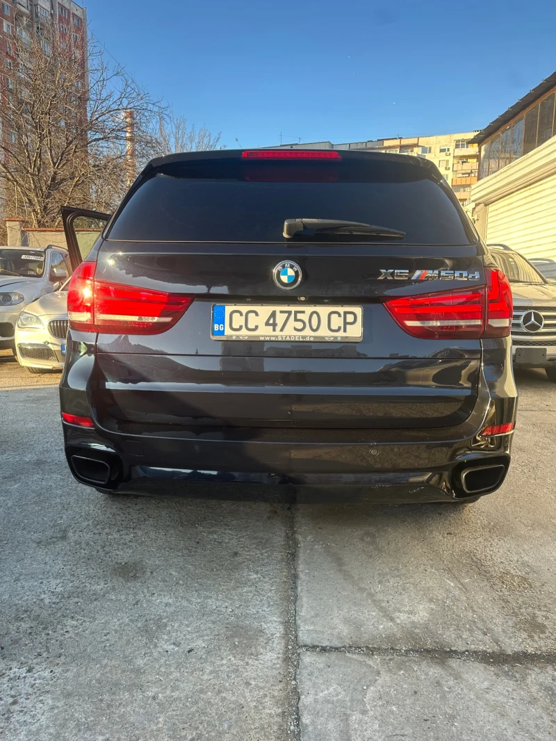 BMW X5 M50D, снимка 6 - Автомобили и джипове - 48969796