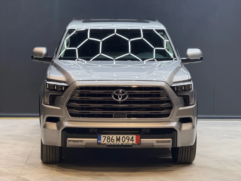 Toyota Sequoia 3.5 hibrid, limited, снимка 2 - Автомобили и джипове - 52461512