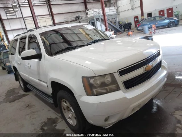 Chevrolet Suburban 1500 LT2, снимка 1 - Автомобили и джипове - 49081286