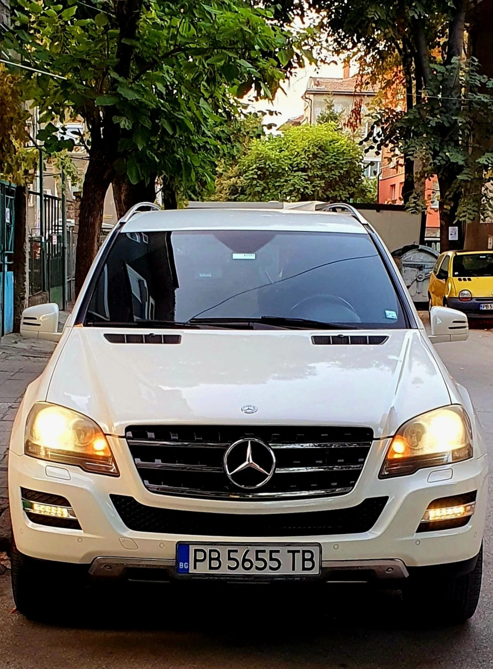 Mercedes-Benz ML 350  - изображение 6