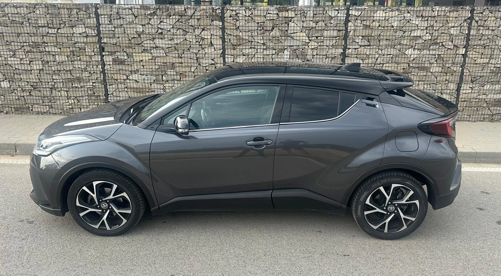 Toyota C-HR * ГАРАНЦИЯ*  - изображение 7