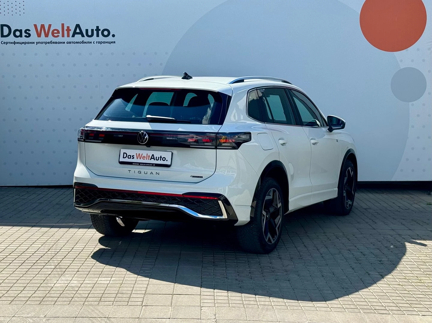 VW Tiguan R-Line 2.0 TDI SCR 4MOTION DSG - изображение 3