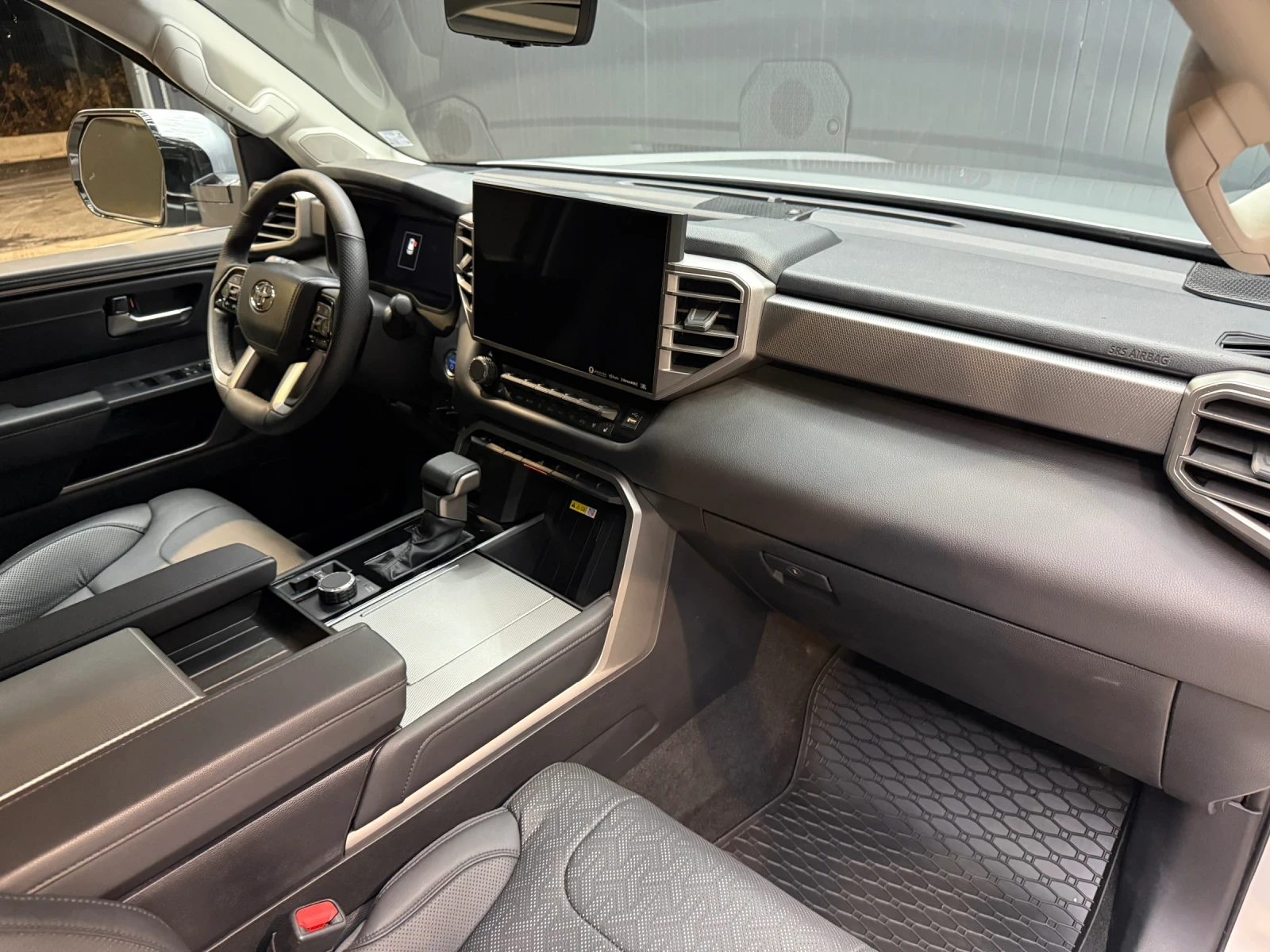 Toyota Sequoia 3.5 hibrid, limited | Mobile.bg   11