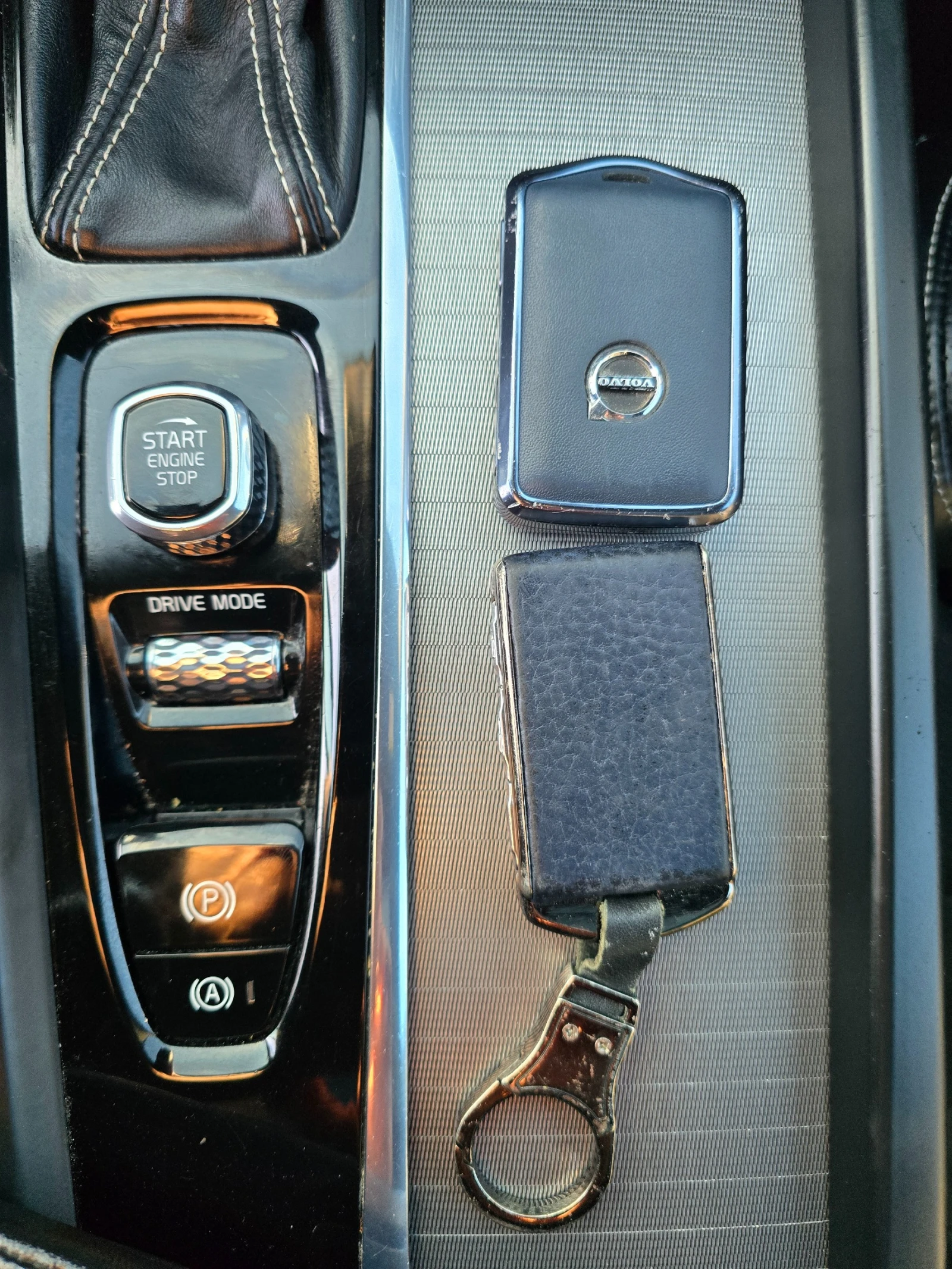 Volvo XC60 R DESIGN * 4X4* FACELIFT  | Mobile.bg � ����������� 14