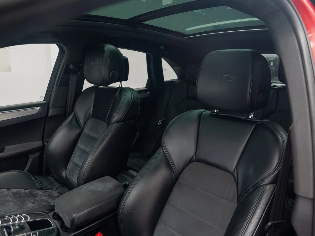 Porsche Macan * АвтоКредит * (ЦЕНА ДО БГ), снимка 12 - Автомобили и джипове - 53976263