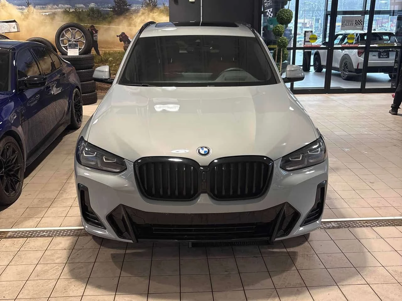 BMW X3 * xDrive30i * HUD* H/K* 360* 20IN, снимка 6 - Автомобили и джипове - 54184803