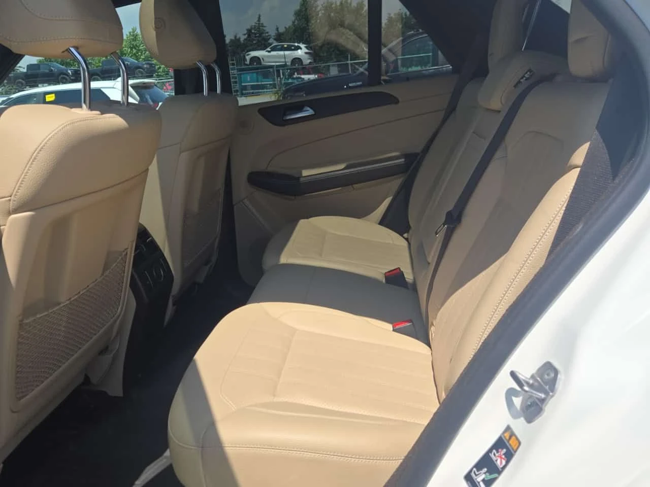Mercedes-Benz GLE 400 AMG Line * CARFAX * Един собственик * , снимка 8 - Автомобили и джипове - 55128065