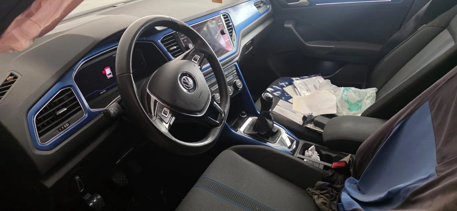 VW T-Roc 1.6 TDI 116 DIGITAL FU LL LED CARPLPLAY , снимка 8 - Автомобили и джипове - 55146536