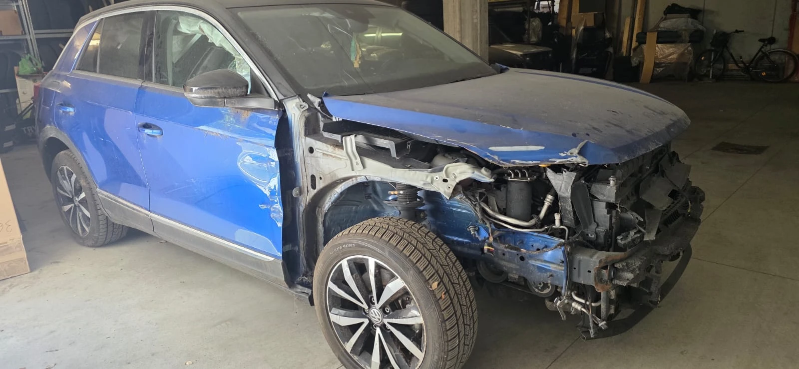 VW T-Roc 1.6 TDI 116 DIGITAL FU LL LED CARPLPLAY , снимка 3 - Автомобили и джипове - 55146536
