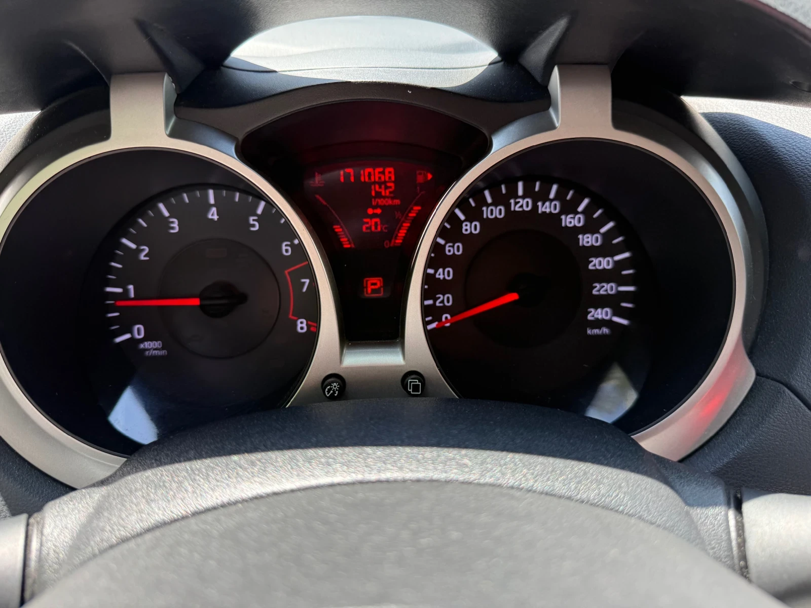 Nissan Juke 1.6I, 117кс, нов внос, автоматик, снимка 13 - Автомобили и джипове - 55484256