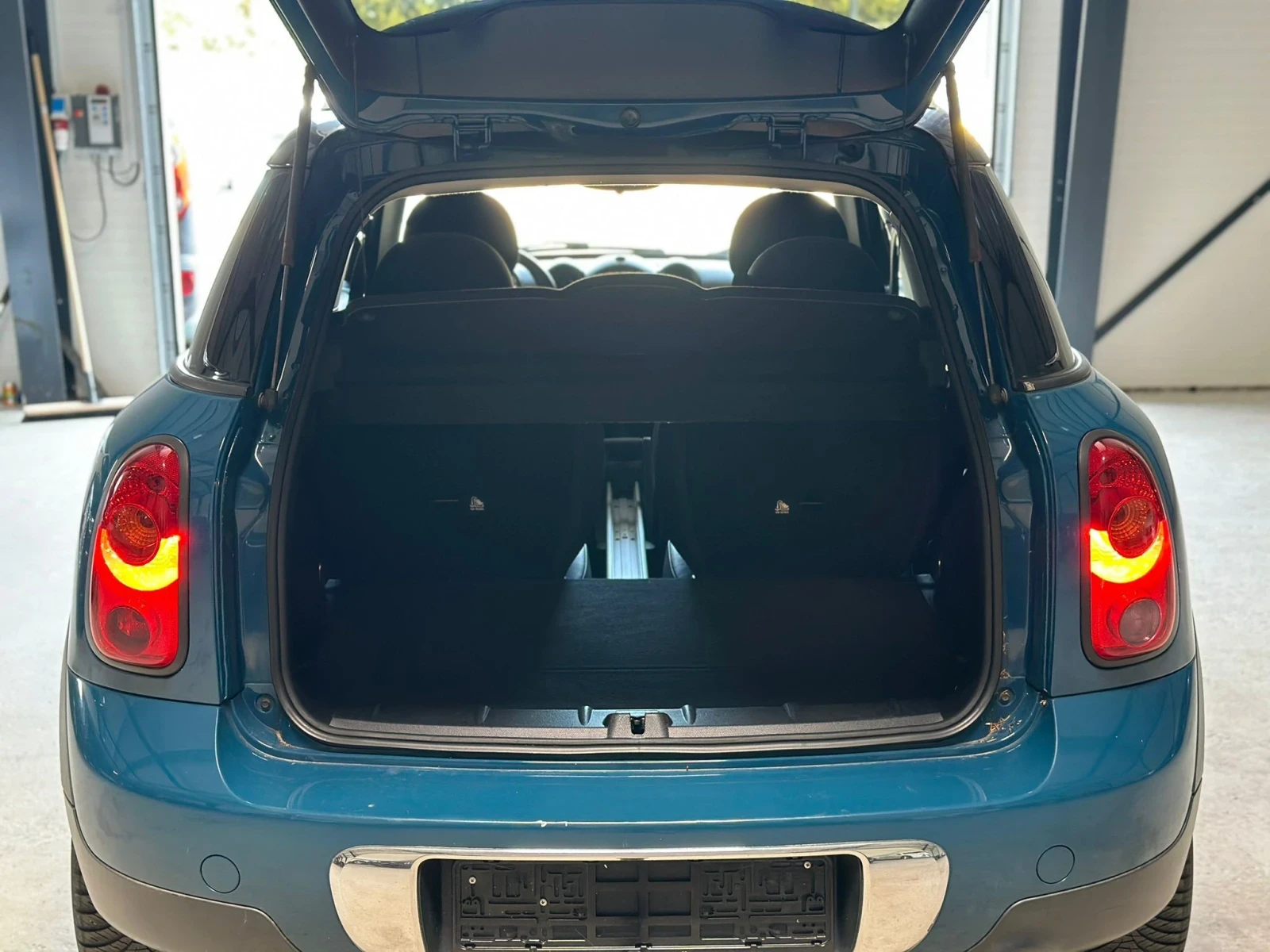 Mini Countryman Cooper D | Топ състояние , снимка 13 - Автомобили и джипове - 56144207