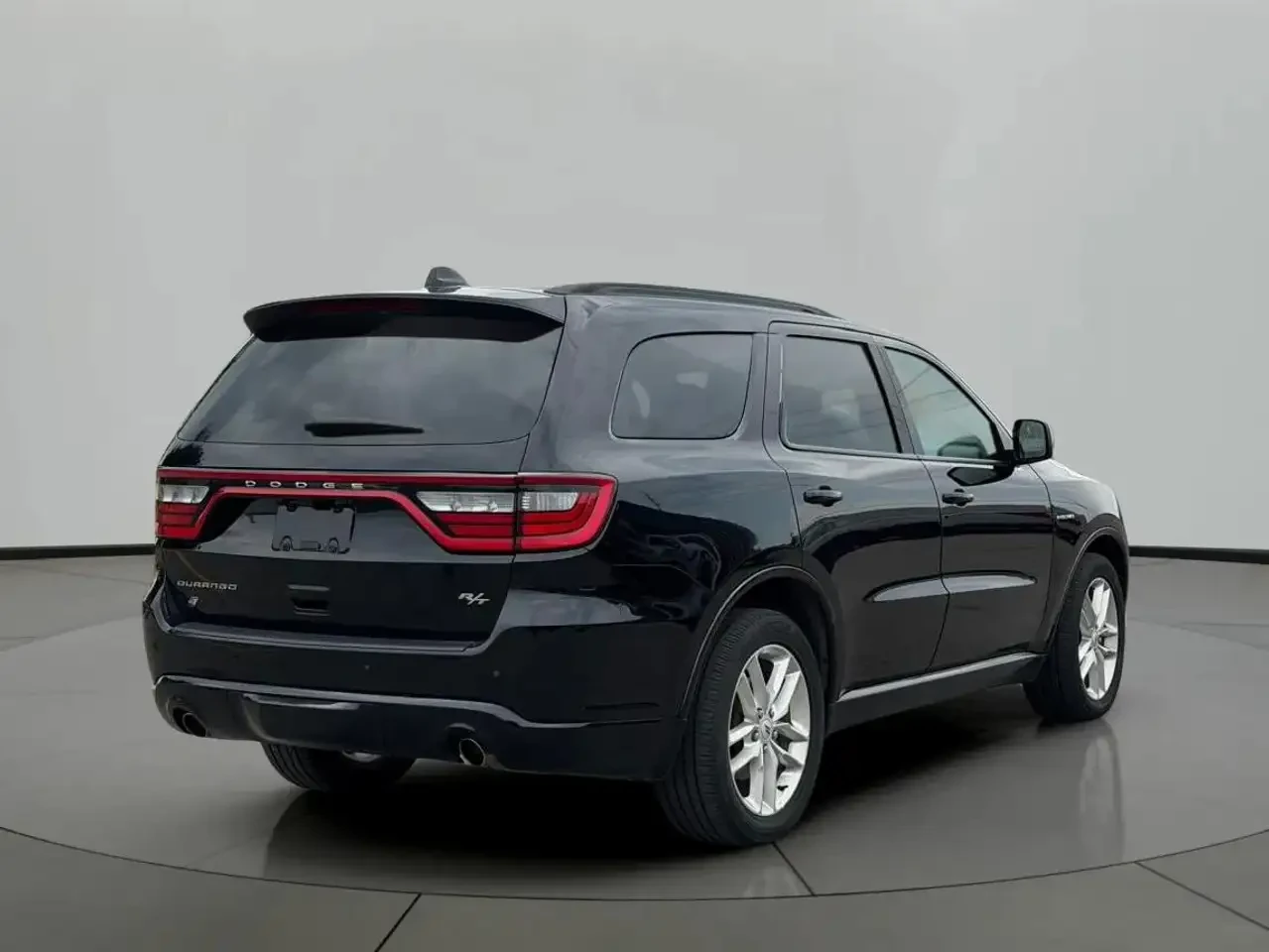Dodge Durango R/T AWD | Sunroof | Leather All Wheel Drive | Mobile.bg � ����������� 5