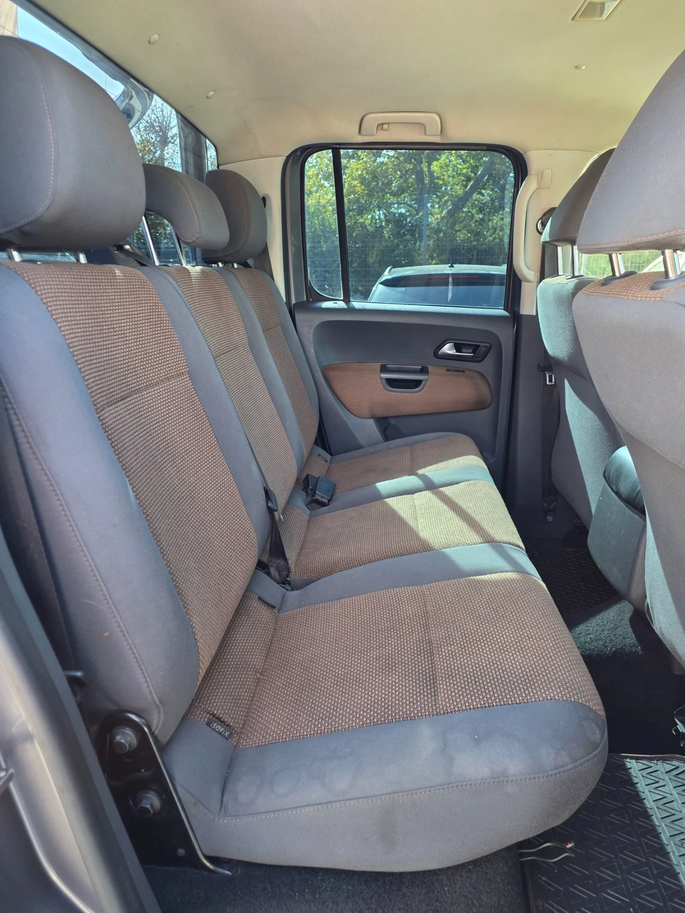 VW Amarok 2.0, 163к.с., снимка 8 - Автомобили и джипове - 56580362
