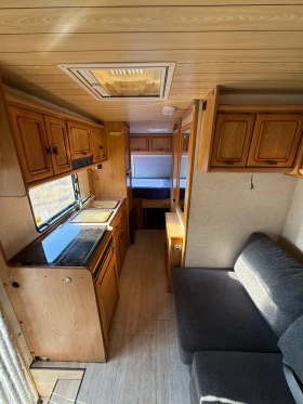 Кемпер Burstner Iveco 35-10, снимка 11