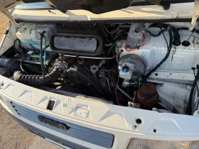 Кемпер Burstner Iveco 35-10, снимка 8 - Каравани и кемпери - 53611972