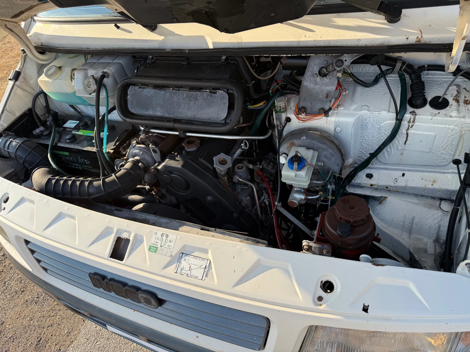 ������ Burstner Iveco 35-10 | Mobile.bg � ����������� 8