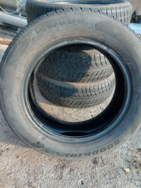 Гуми Зимни 225/60R17