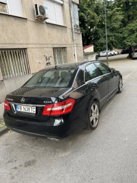 Mercedes-Benz E 250 4 Matic, снимка 4